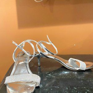 Rhinestone Low Heeled Sandals